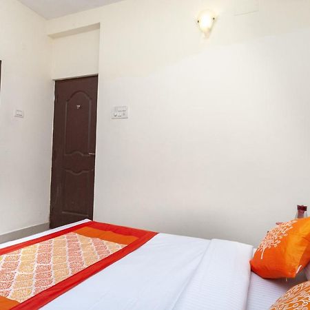 Oyo 22019 Skye Service Apartments Chennai Exterior foto