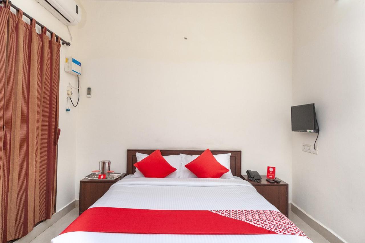 Oyo 22019 Skye Service Apartments Chennai Exterior foto