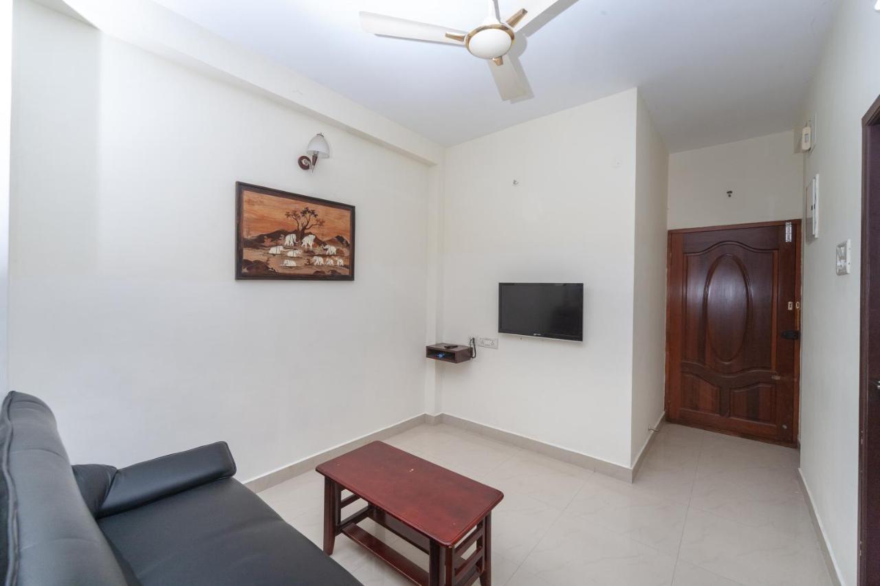 Oyo 22019 Skye Service Apartments Chennai Exterior foto